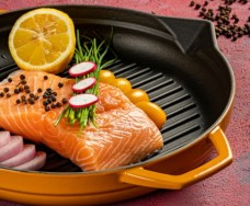 Valurautainen grillipannu